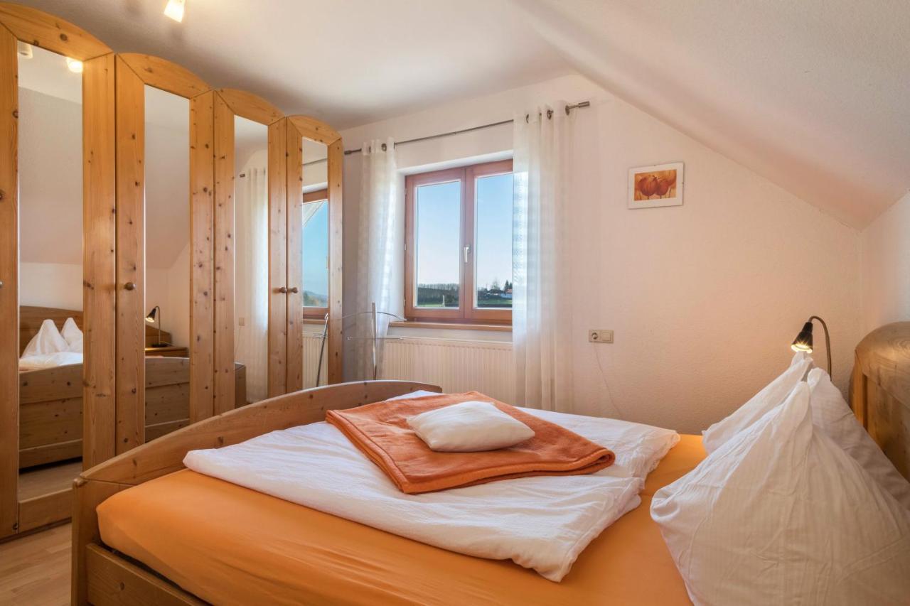 Ferienhof Sauter Friedrichshafen Neukirch  Bagian luar foto
